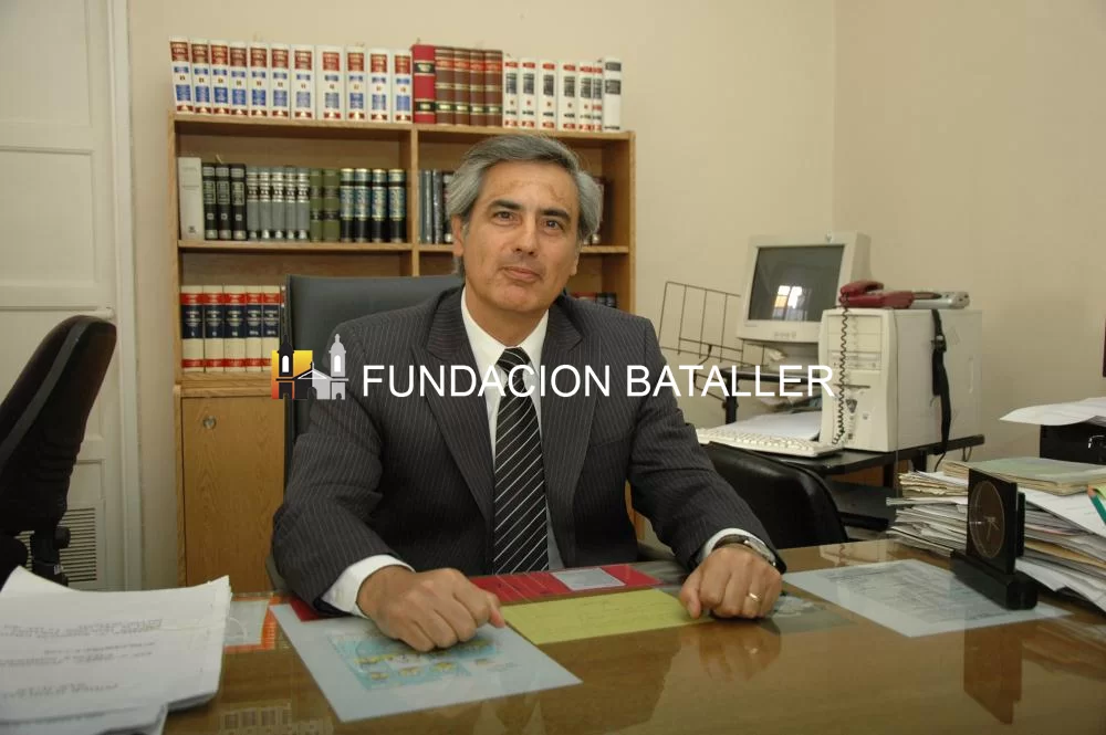 Víctor Bazán, reconocido constitucionalista, a un paso de jubilarse