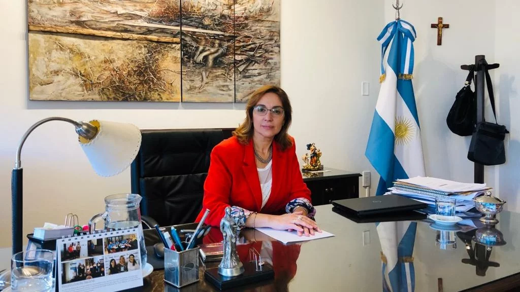 La flamante Presidente de la Corte de Justicia de San Juan no quiso contestar cuánto cobra un cortista