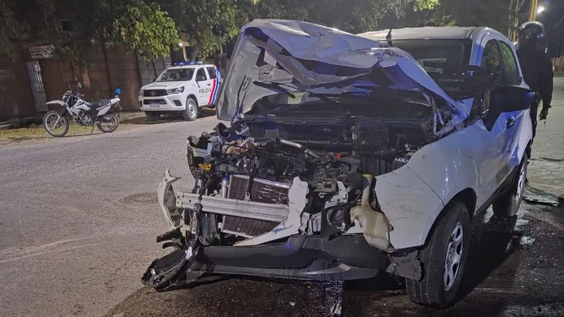Un hombre circulaba alcoholizado y provocó un grave accidente en Santa Lucía: hay tres heridos