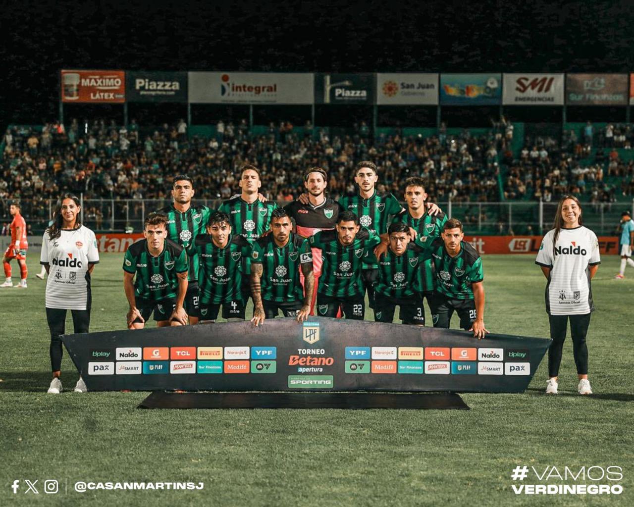 San Martín enfrenta a Vélez