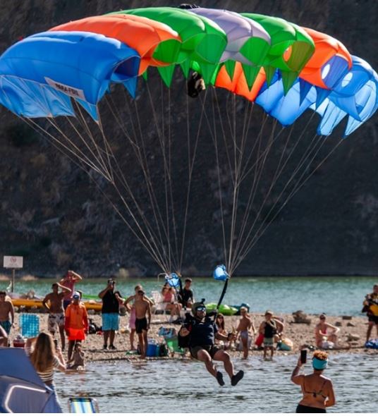 Paracaidismo Punta Negra