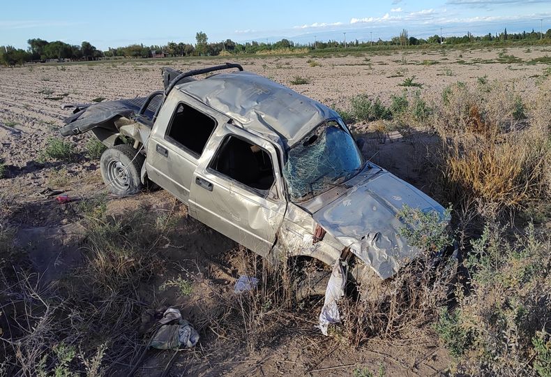 Murió el bebé que estaba grave tras el vuelco en Pocito: el conductor iba borracho