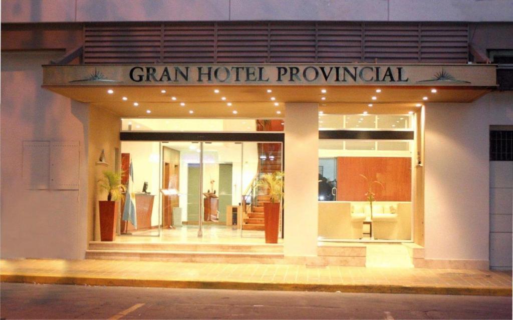 Hasta que aparezca un nuevo interesado, prorrogan dos meses la concesión del Gran Hotel Provincial