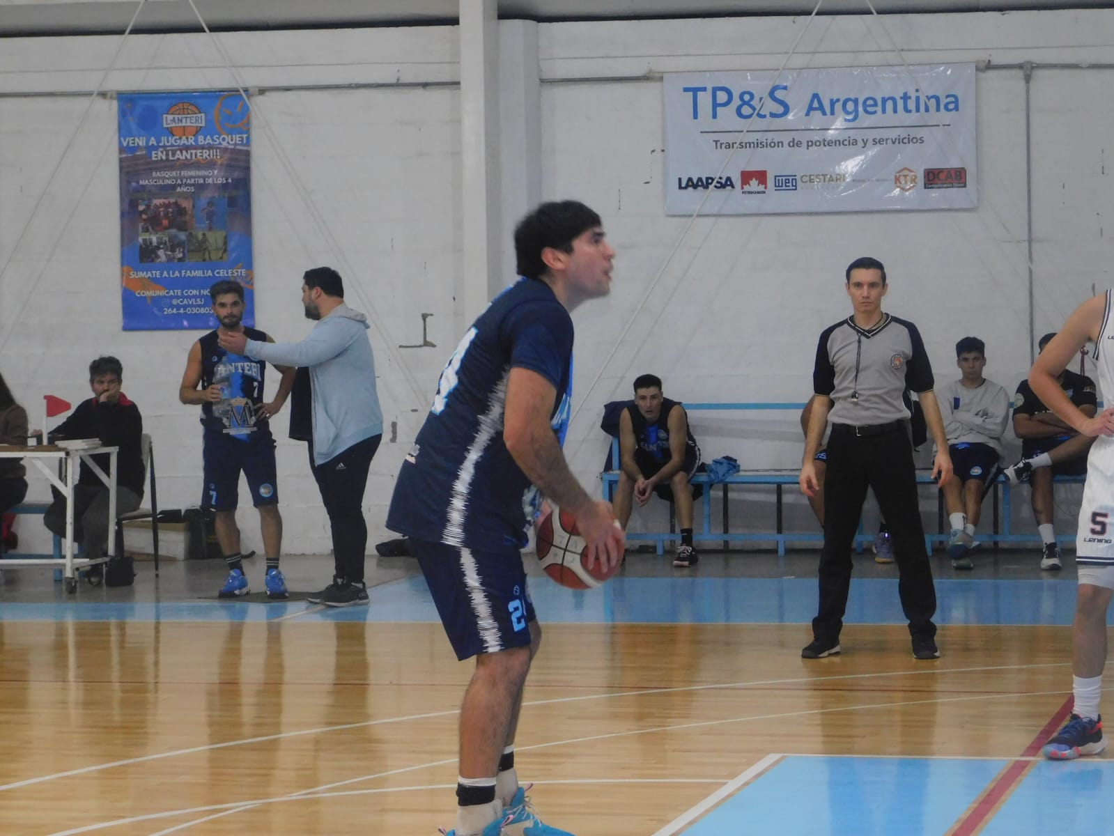 Básquet: Urquiza ganó en el cierre de la cuarta fecha