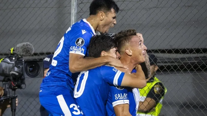 Vélez goleó a Olimpia en Paraguay por la segunda fecha de la Copa Libertadores