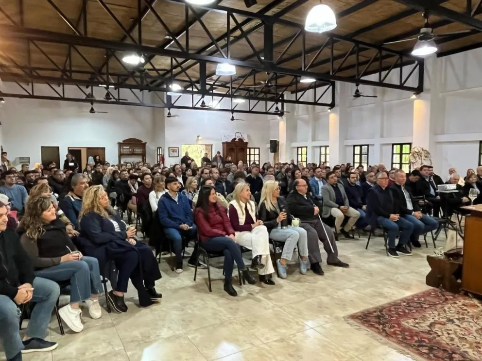 Más de 200 políticos participaron del retiro espiritual anual en San Juan