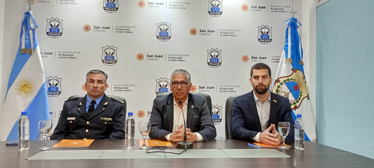 La Policía de San Juan ya cuenta con las Pistolas Taser para empezar a utilizarlas