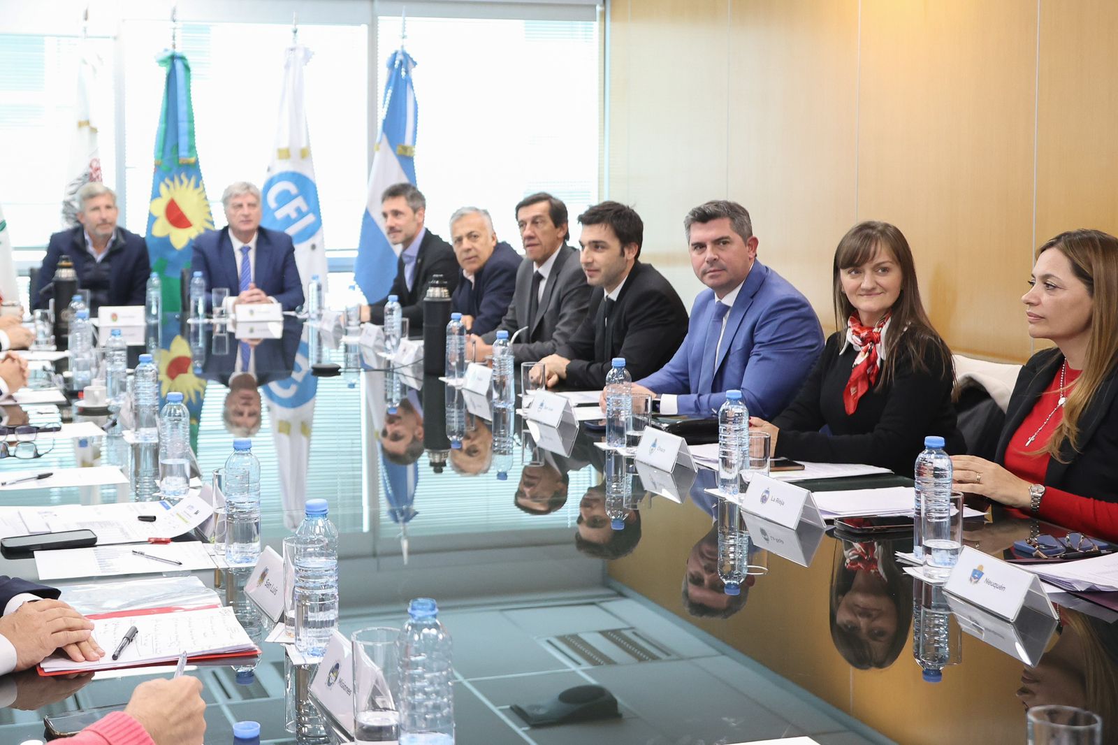 Marcelo Orrego estuvo presente en la reunión con Nación en reclamo por la distribución de fondos
