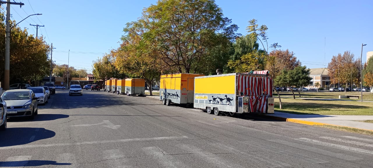 Con estética renovada, los carros pancheros ya se ubicaron en su nuevo lugar: hoy retoman la actividad
