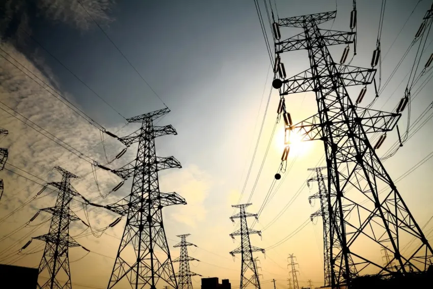 EPRE anunció una inversión de más de $28 mil millones para fortalecer la red eléctrica provincial