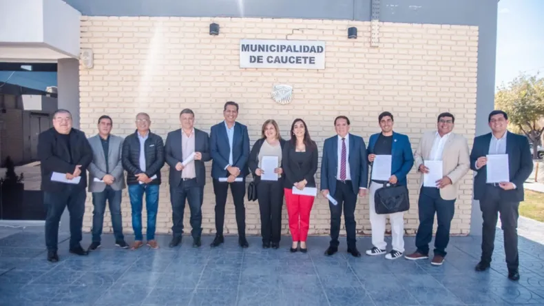 Intendentes justicialistas buscan reunirse con el Gobernador para dialogar sobre la caída de Coparticipación