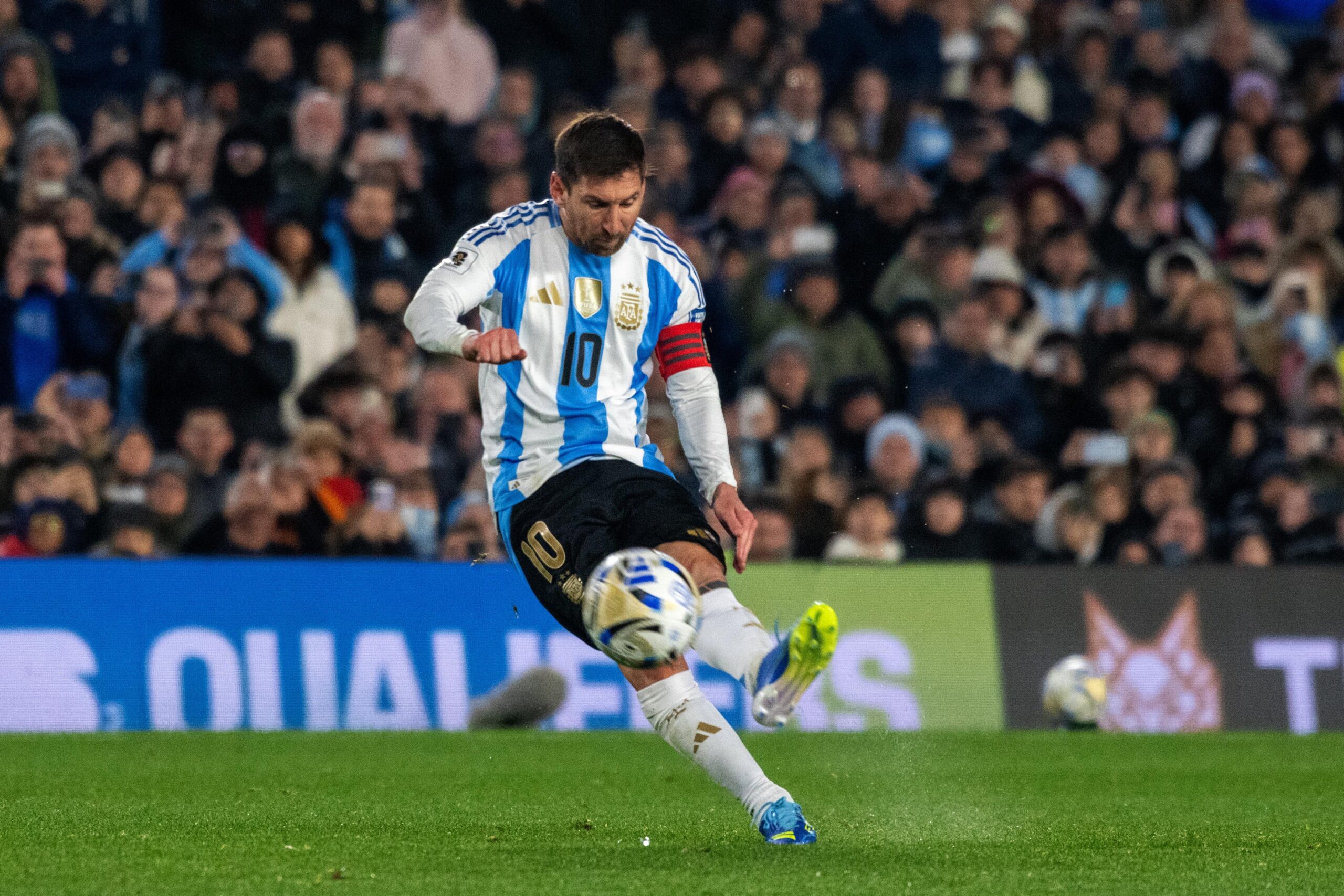 Argentina de la mano de Messi se despidió con victoria de las Eliminatorias