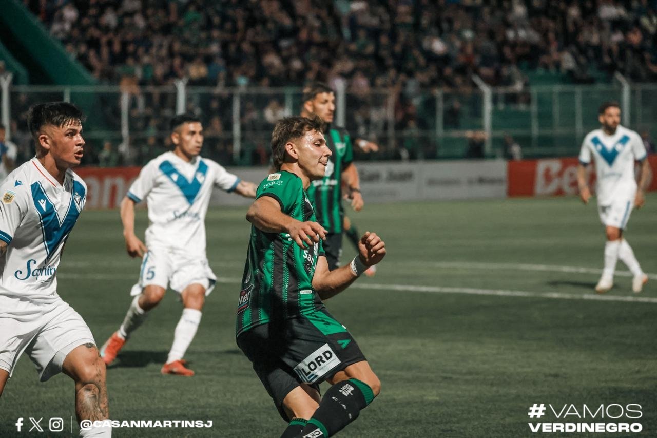 El verdinegro perdió con Vélez