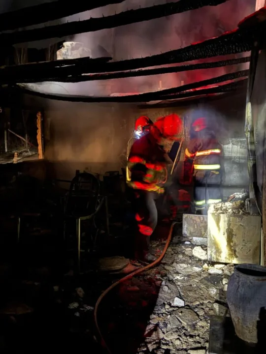 Murió la mujer que sufrió quemaduras tras el incendio de su panadería en Rawson