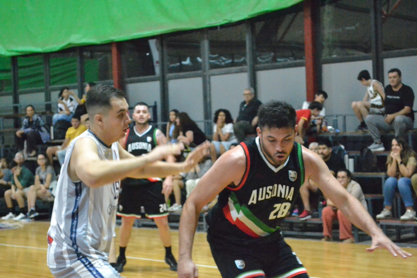 Basquet: Ausonia putero tras nueve fechas