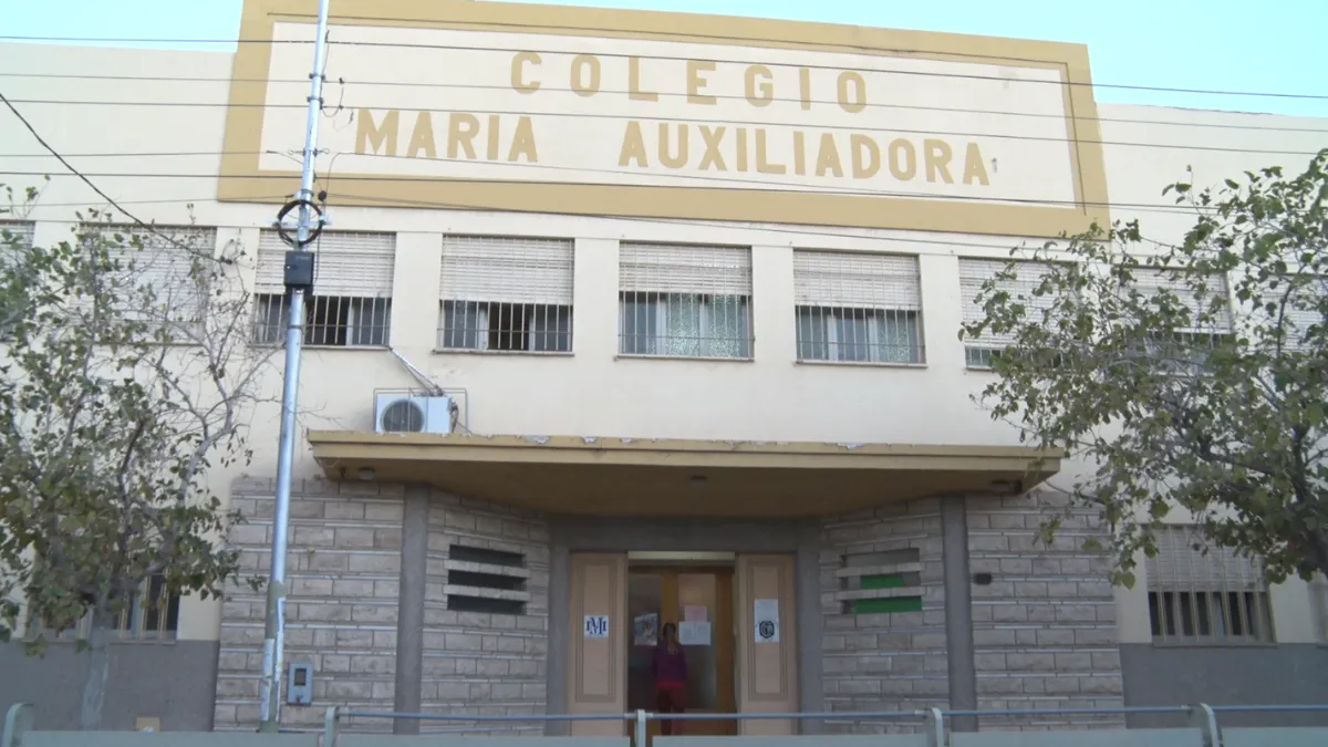 Preocupación en el Colegio María Auxilidora por un alumno que llevó un arma de aire comprimido al aula