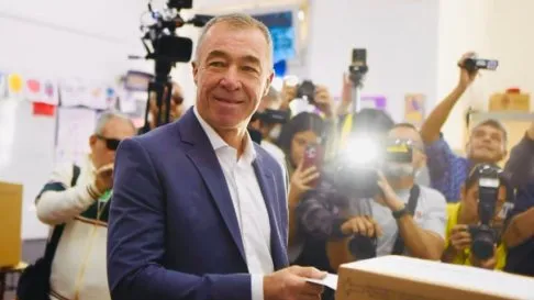 Fabián Martín votó en Rivadavia y llamó a la participación ciudadana: “El día de elecciones es cuando todos somos iguales”