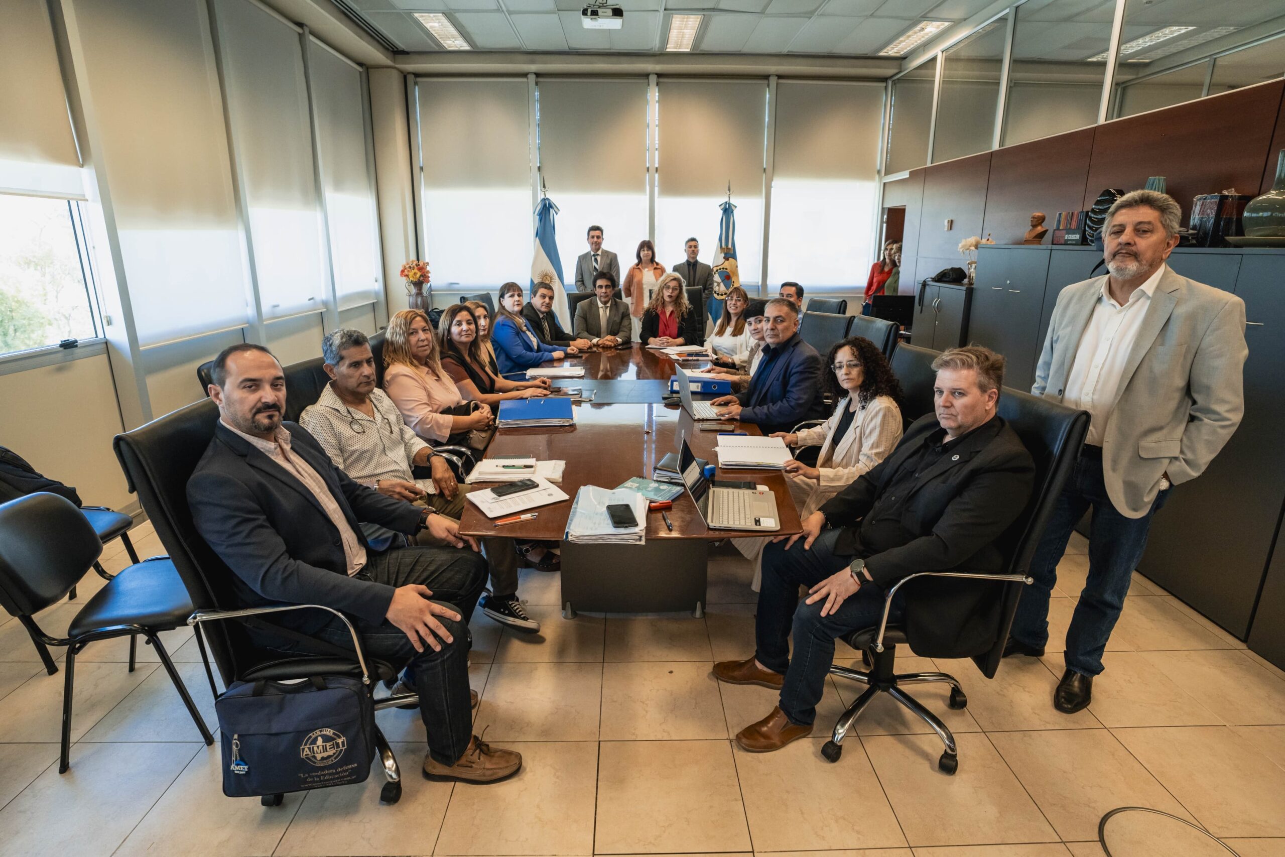 Finalizó una nueva negociación entre gremios docentes y gobierno: hubo una nueva oferta superadora