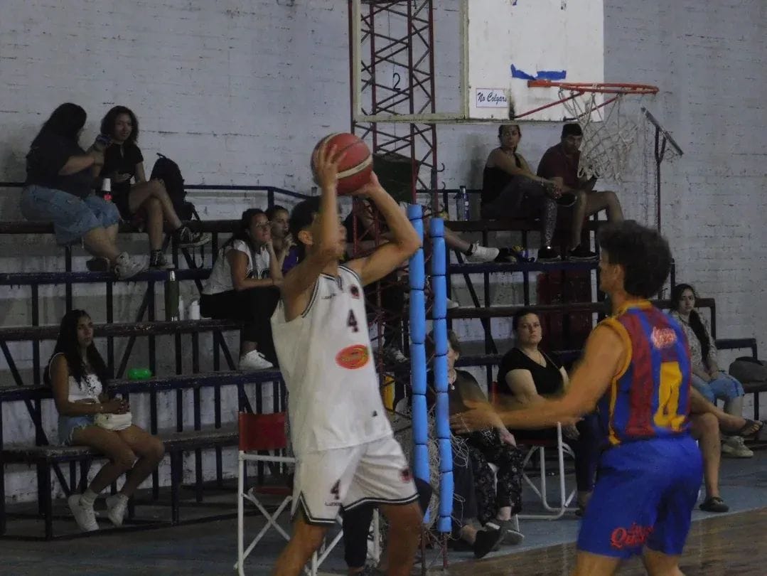 Básquet: Urquiza es semifinalista