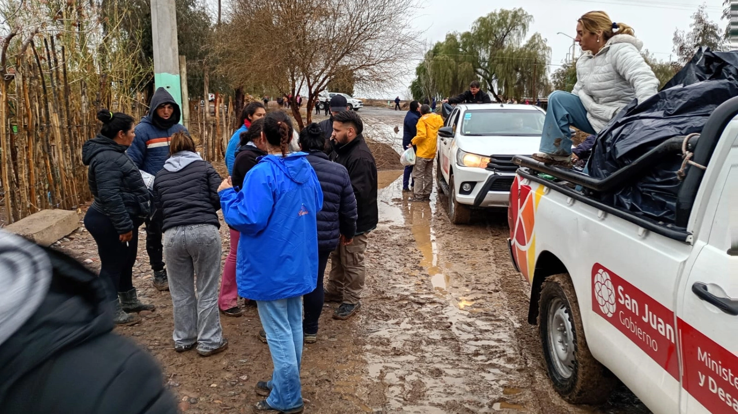 El Gobierno provincial aplicó por primera vez un plan preventivo antes del temporal y redujo la asistencia en plena tormenta
