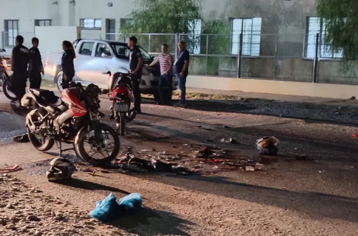 Trágico choque frontal entre motociclistas en Chimbas: un joven murió y otro resultó gravemente herido