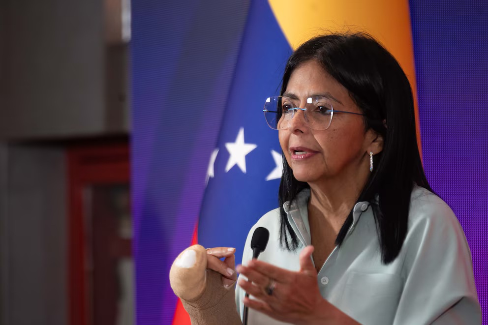 Tensión en Venezuela: Delcy Rodríguez dijo que desconoce el paradero de Nicolás Maduro y Cilia Flores tras ser capturados por EEUU