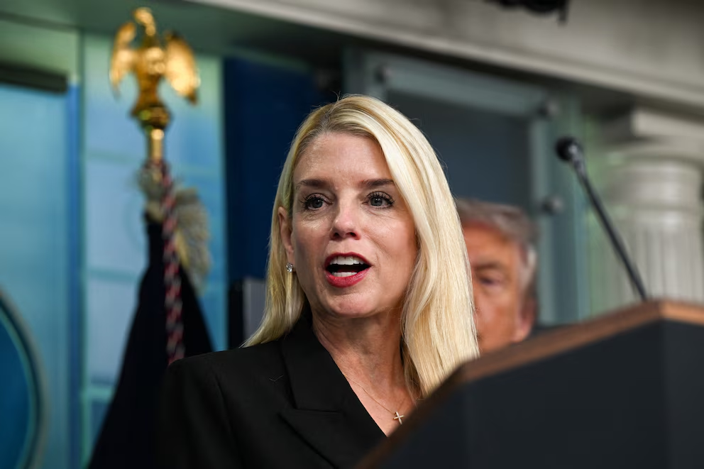 La fiscal general de Estados Unidos confirmó la imputación de Nicolás Maduro por narcoterrorismo
