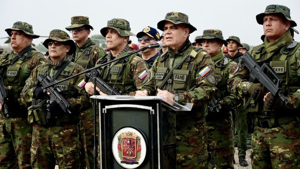 Duro reclamo de militares y familiares venezolanos: “Carta Abierta a la vergüenza nacional, Vladimir Padrino López”