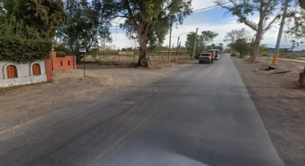 Tragedia en Santa Lucía: un hombre murió durante un festejo familiar tras caerle un poste de alambrado