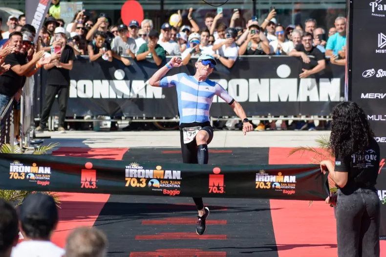Histórico triunfo de Pablo Bien en el Ironman 70.3 de San Juan con récord incluido