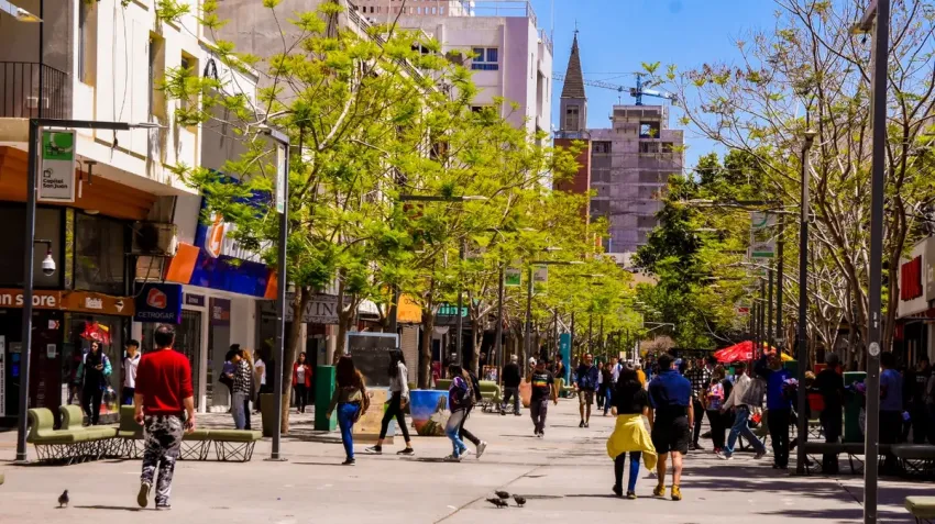 Las ventas minoristas cayeron 6,7% en febrero y profundizan la crisis del comercio PyME en San Juan