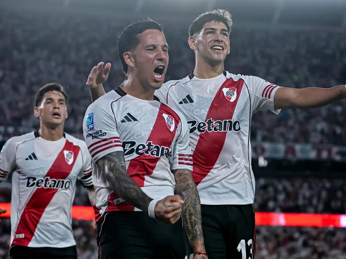 River le ganó a Sarmiento 2 a 0 en el debut de Coudet en el Monumental (VIDEO)
