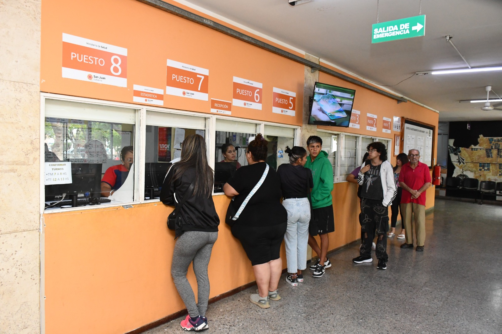 Más profesionales y nuevos servicios fortalecen la atención de salud en Caucete y Rawson