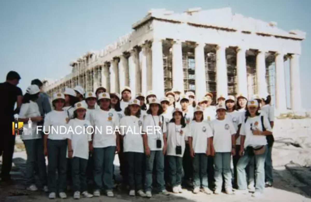 El Coro de Niños en Grecia año 1999