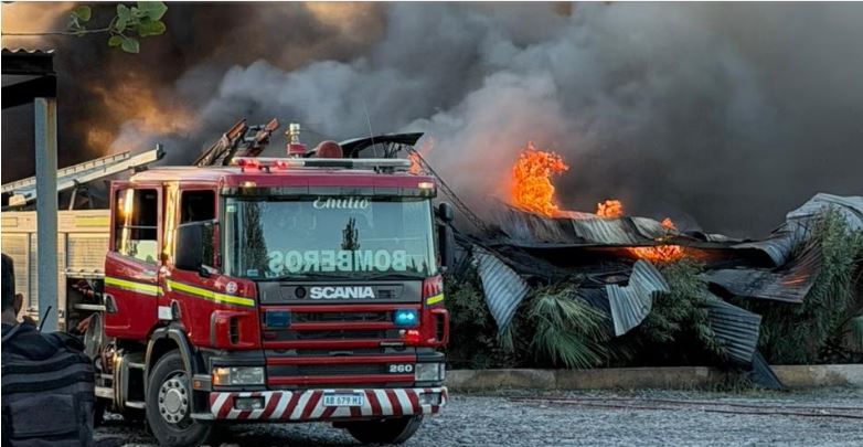 Incendio en Parque Industrial: ECO, no tenía vigente la declaración ambiental