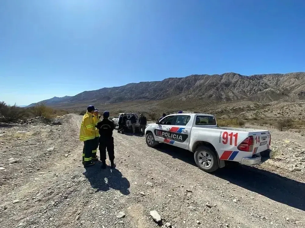 Rescate en Zonda: intenso operativo policial para asistir a seis enduristas varados en la montaña