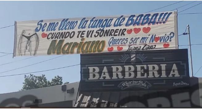 Villa Carolina: vecinos molestos por pasacalle de «mal gusto»