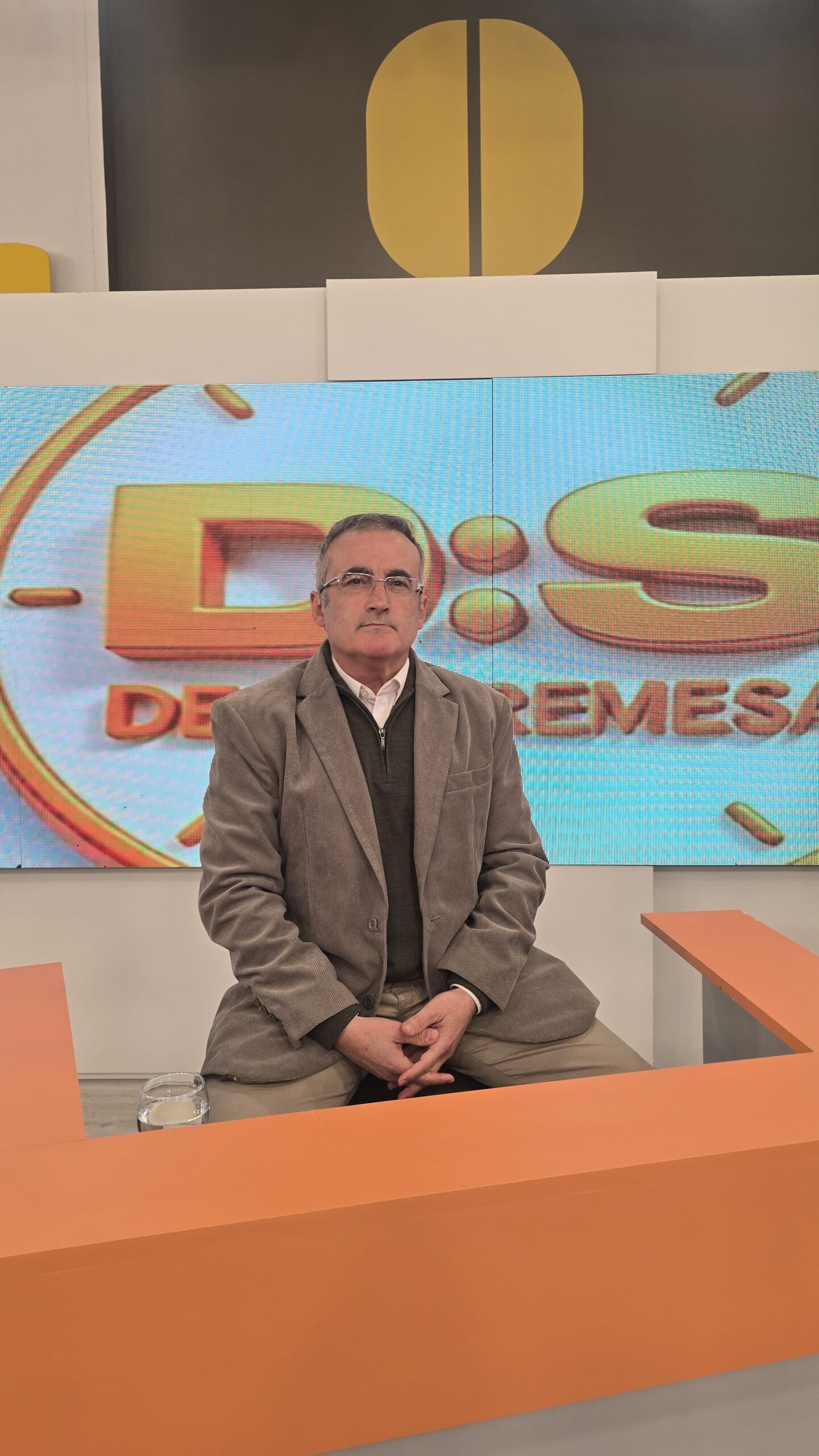 Patinella en De Sobremesa: «LLA tiene estructura en los 19 departamentos»