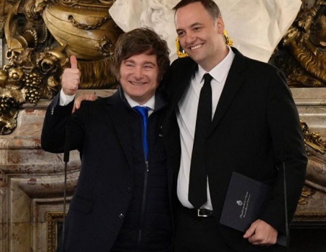 Javier Milei dijo que acompañará a Adorni en el Congreso y confirmó que buscará la reelección