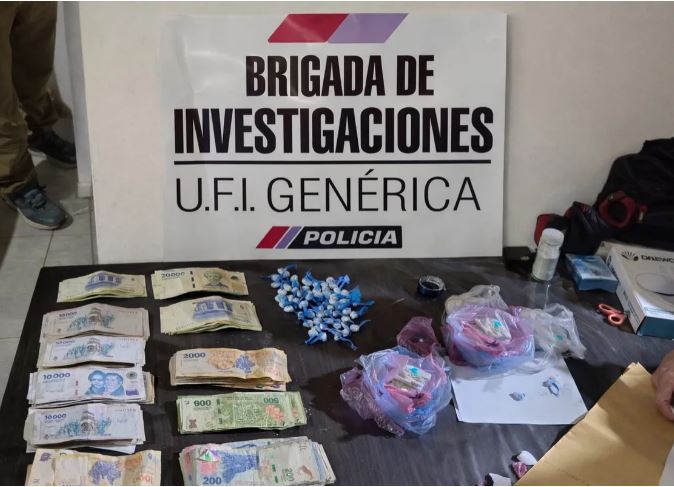 Barrio Aramburu: detienen a un hombre con cocaína y dinero