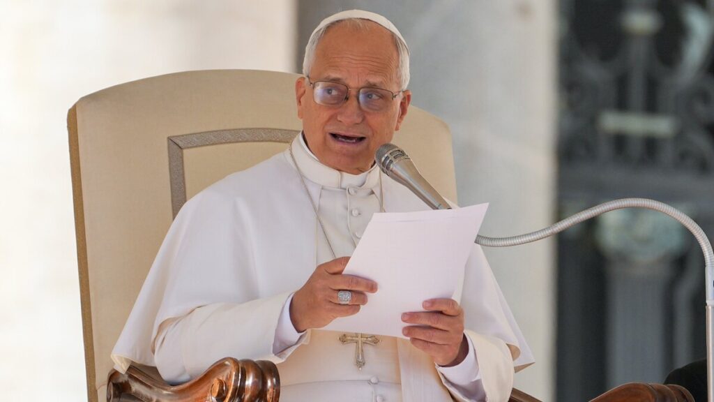 El Papa León XIV pidió que la inteligencia artificial «no domine al ser humano»