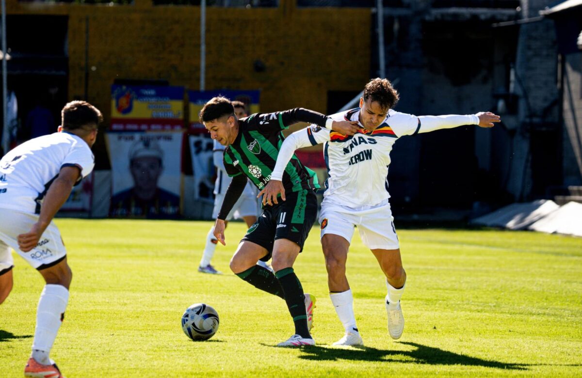 San Martín dio un paso en falso y cayó 2-0 ante Colegiales