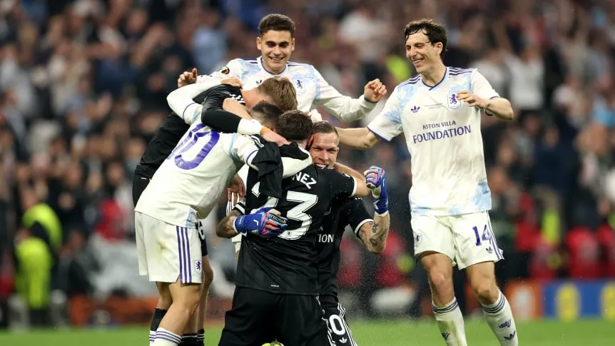 El «Dibu» Martínez y Buendía se coronaron campeones de Europa (VIDEO)