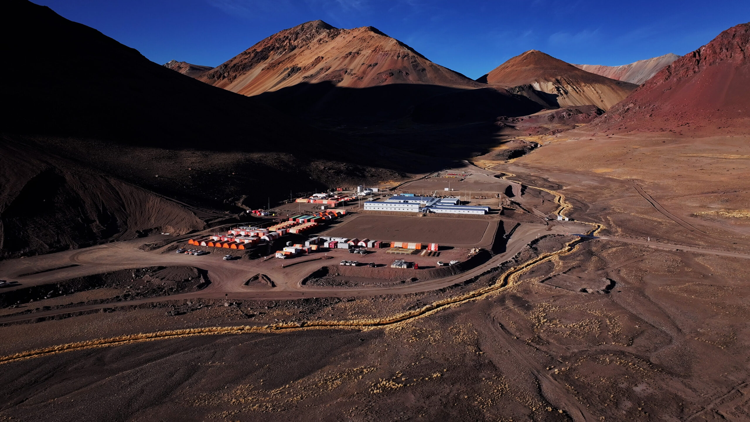 McEwen Copper asegura US$240 millones para Los Azules
