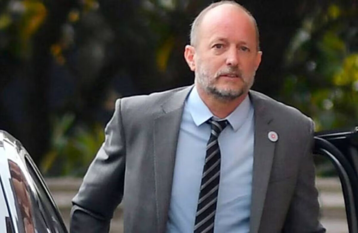 Piden la detención de Martín Insaurralde en la causa por lavado de dinero