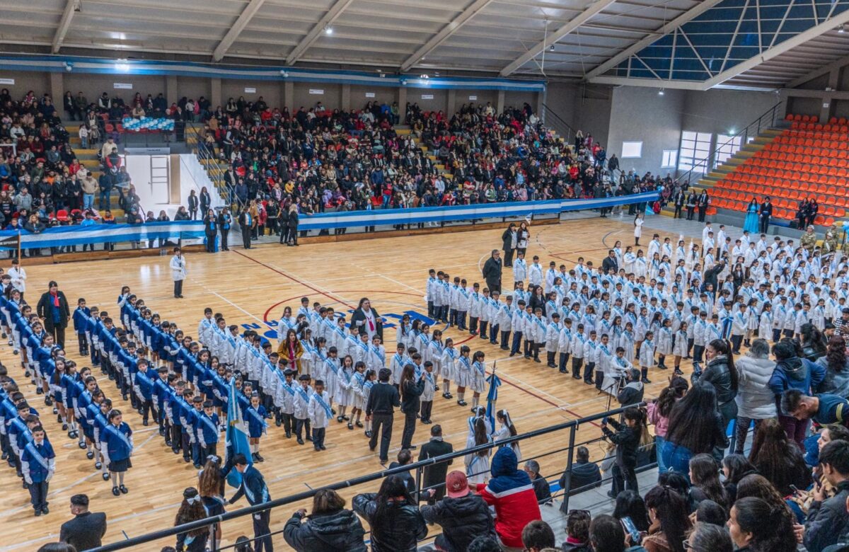 Más de 1.400 alumnos prometerán lealtad a la Bandera en Rawson