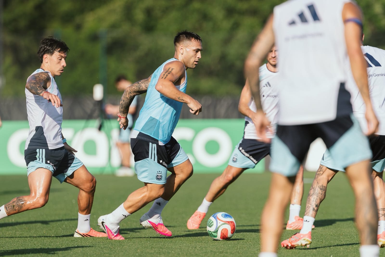 Scaloni planifica modificaciones masivas para enfrentar a Jordania