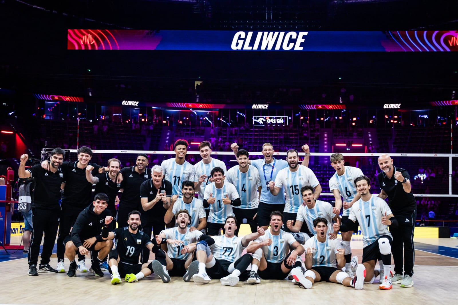 Argentina sumó su primer triunfo en la VNL ante Alemania