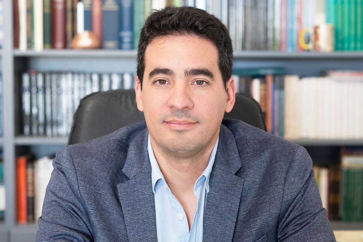 Ravier será la nueva voz de Milei