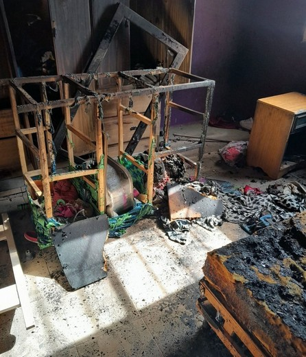 Investigan un grave incendio en Rawson: sería intencional y apuntan a la expareja de la propietaria